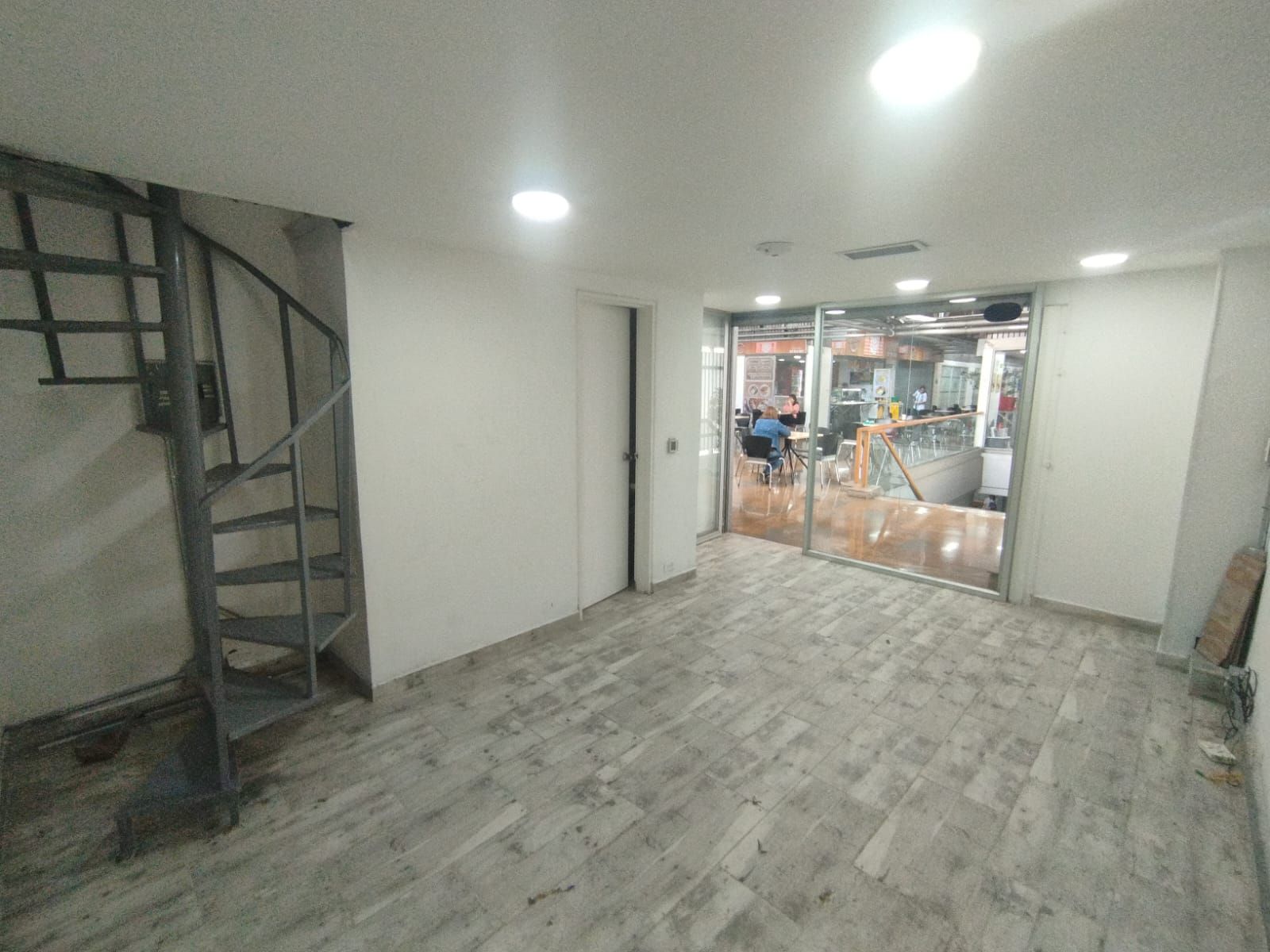Local en arriendo Antioquia Medellín Perpetuo Socorro 30 m2 Habitaciones 0 Baños 1 Garajes 0 Precio $2300000