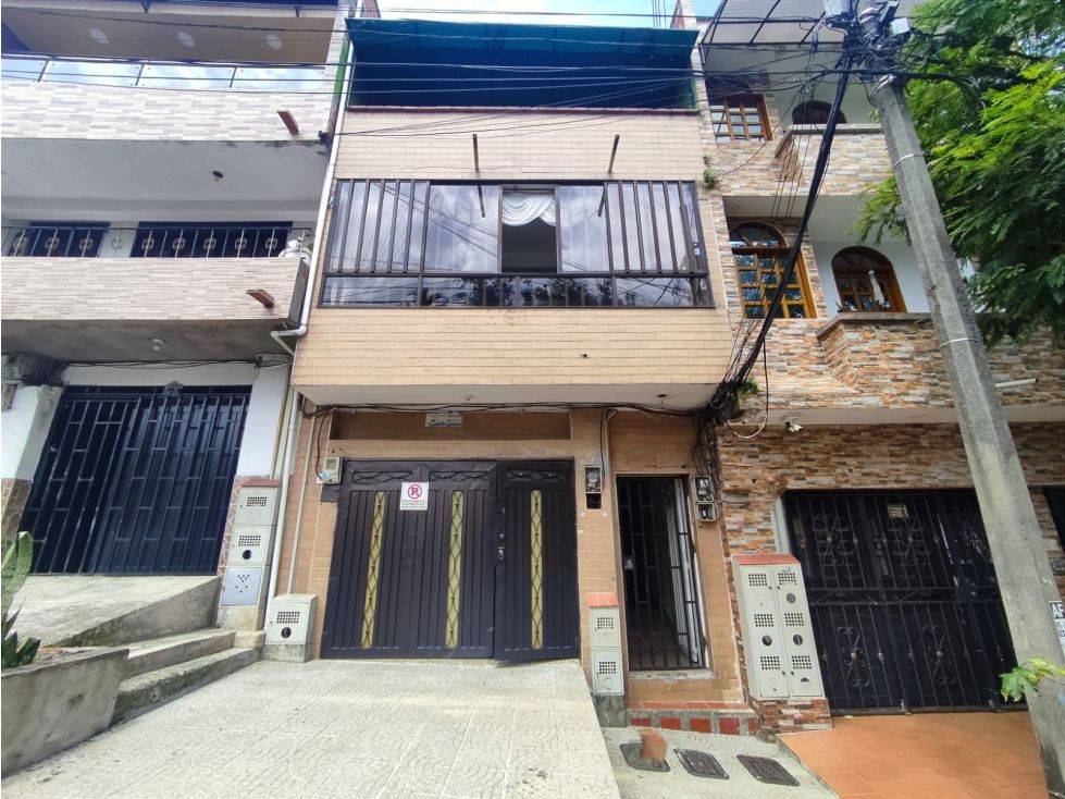 Casa en venta Antioquia Medellín Medellín 228 m2 Habitaciones 3 Baños 3 Garajes 1 Precio $470000000