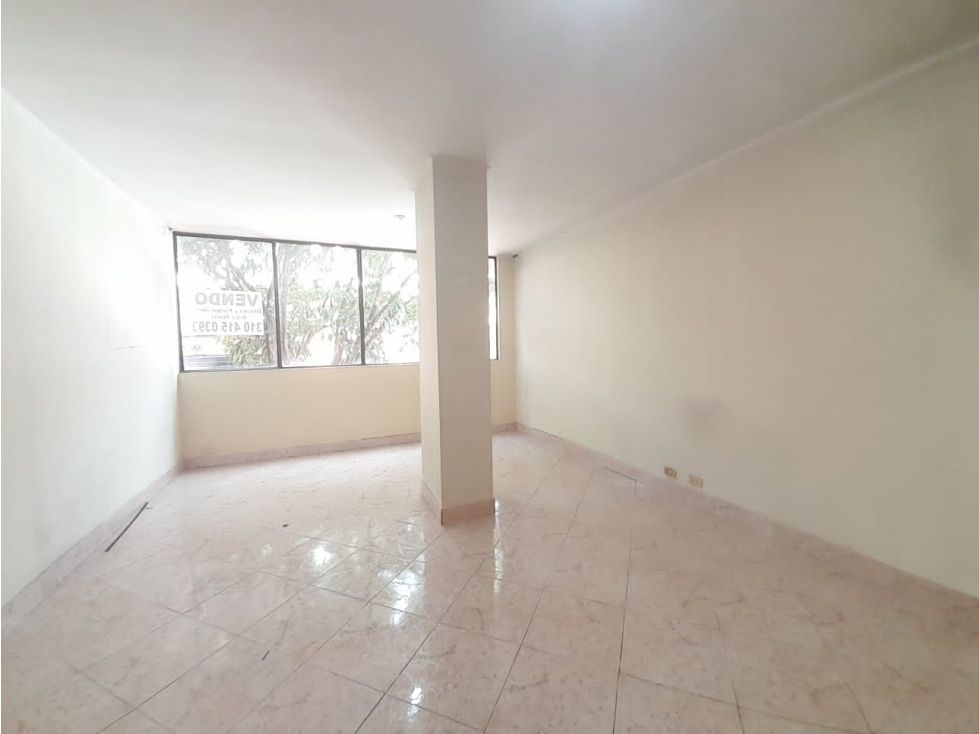 Oficina en venta Antioquia Medellín Medellín 61 m2 Habitaciones 0 Baños 0 Garajes 2 Precio $270000000