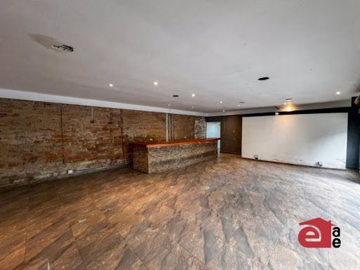 Local en arriendo Antioquia Medellín El Castillo 130 m2 Habitaciones 0 Baños 2 Garajes 0 Precio $12000000