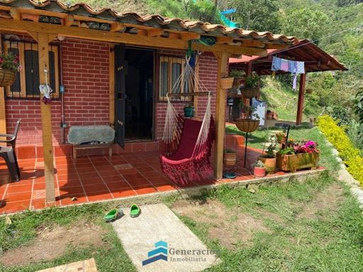 Finca en arriendo Antioquia Copacabana Copacabana 150 m2 Habitaciones 2 Baños 0 Garajes 1 Precio $1300000