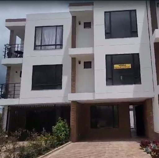 Casa en arriendo Cundinamarca Tenjo Tenjo 137 m2 Habitaciones 3 Baños 4 Garajes 3 Precio $3000000