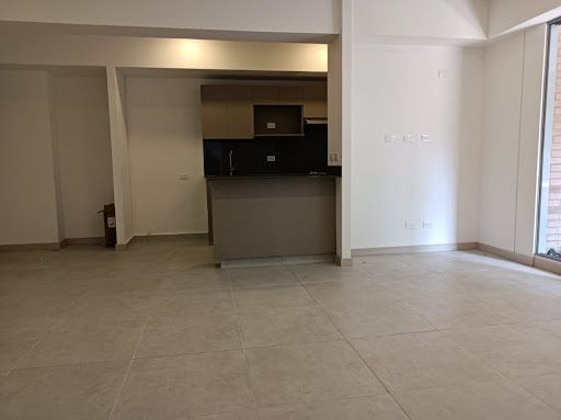 Apartamento en arriendo Antioquia Envigado Las Vegas 87 m2 Habitaciones 3 Baños 2 Garajes 3 Precio $4000000