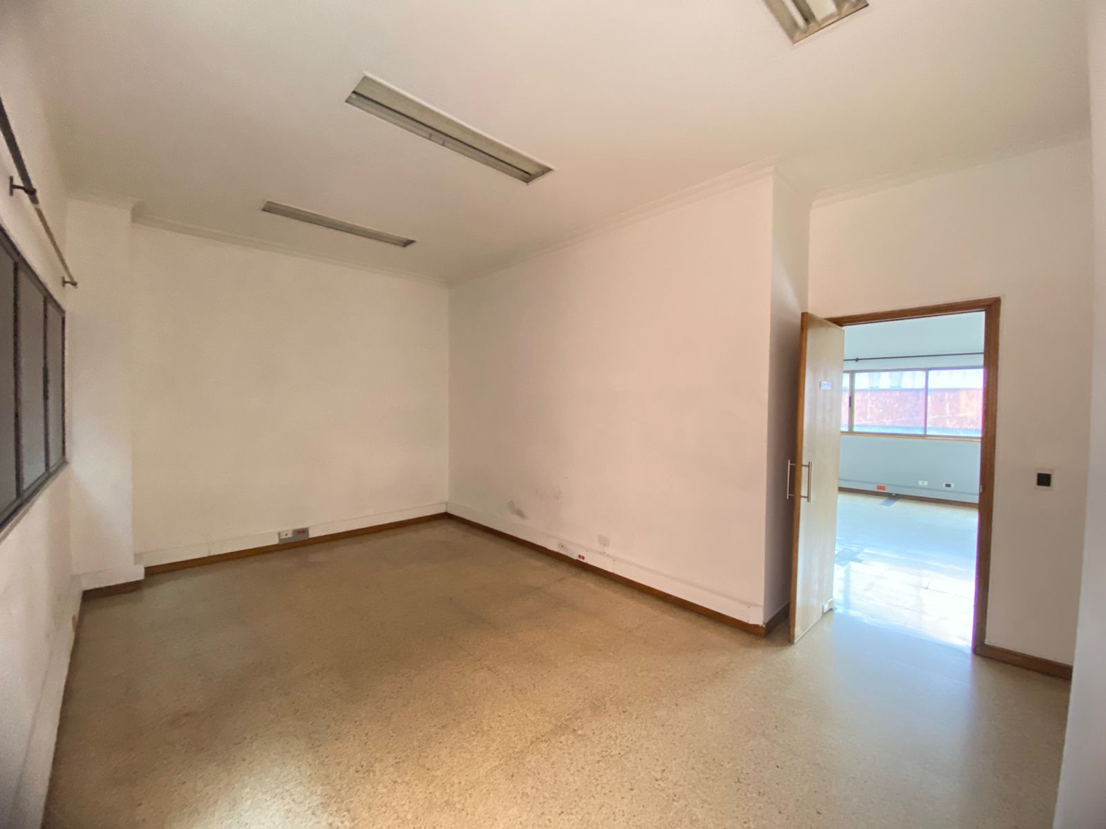 Bodega en arriendo Antioquia Medellín La Colina 225 m2 Habitaciones 0 Baños 3 Garajes 1 Precio $6900000
