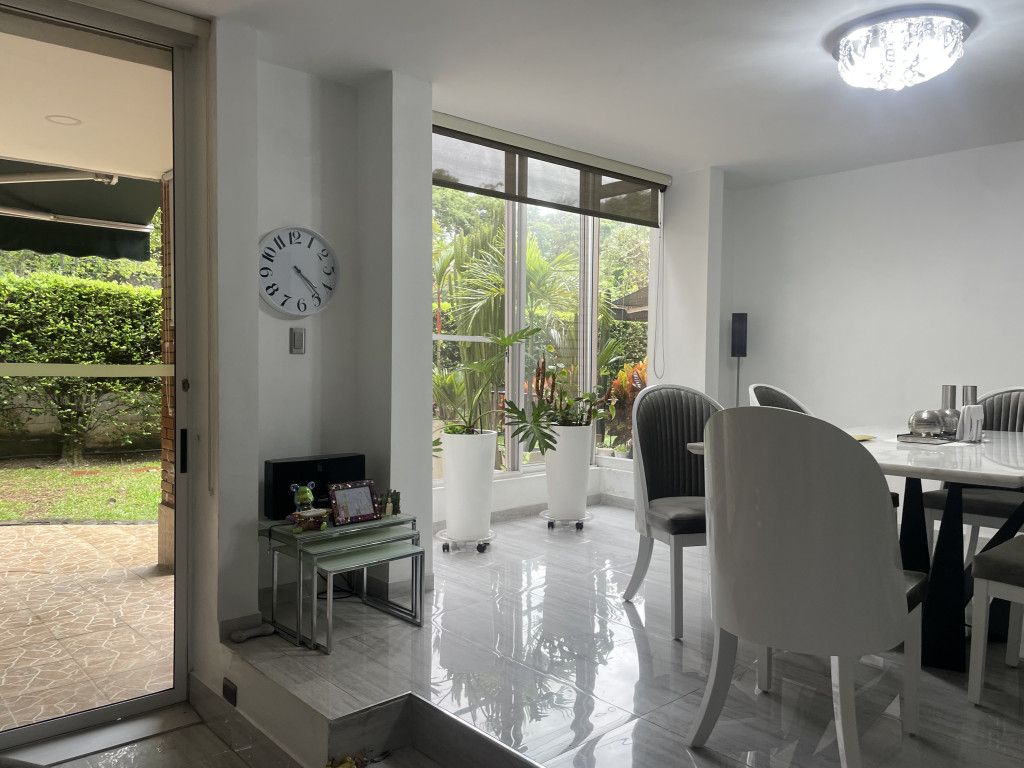 Casa en venta Valle Del Cauca Cali El Ingenio 250 m2 Habitaciones 4 Baños 5 Garajes 2 Precio $790000000