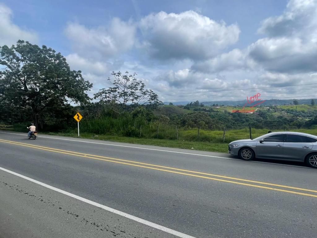 Lote en venta Cauca Totoró Totoró 0 m2 Habitaciones 0 Baños 0 Garajes 0 Precio $400000000