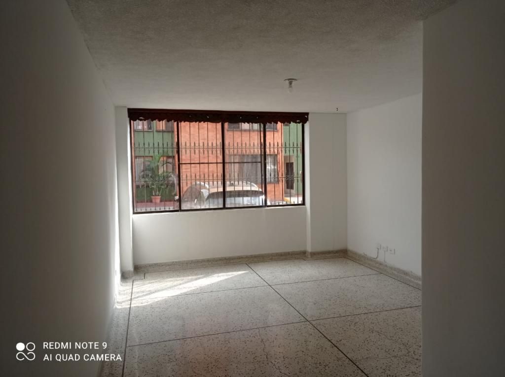 Apartamento en venta Valle Del Cauca Cali Urbanización La Flora 107 m2 Habitaciones 3 Baños 2 Garajes 1 Precio $395000000