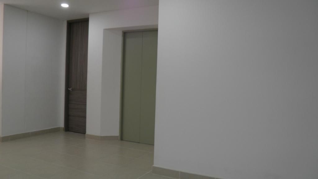 Apartamento en venta Valle Del Cauca Cali Santa Isabel 143 m2 Habitaciones 3 Baños 4 Garajes 2 Precio $740000000