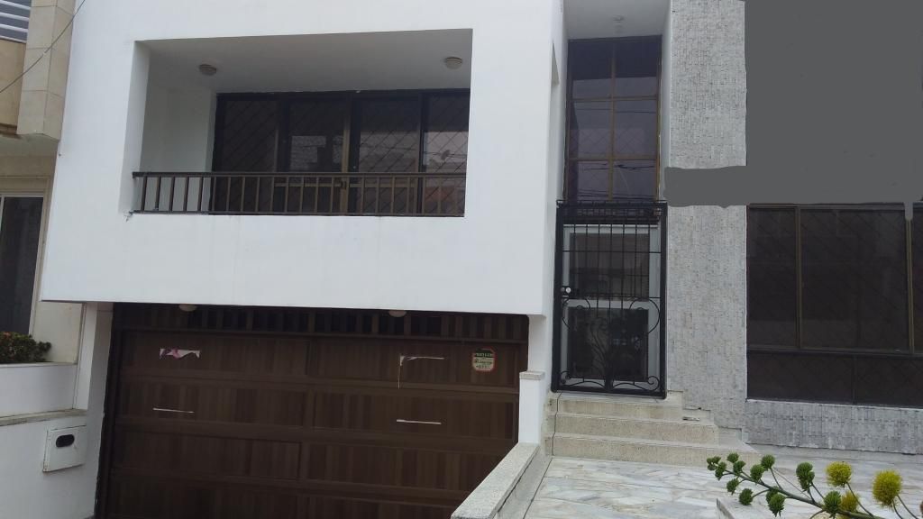 Casa en venta Valle Del Cauca Cali El Ingenio 300 m2 Habitaciones 5 Baños 4 Garajes 2 Precio $750000000