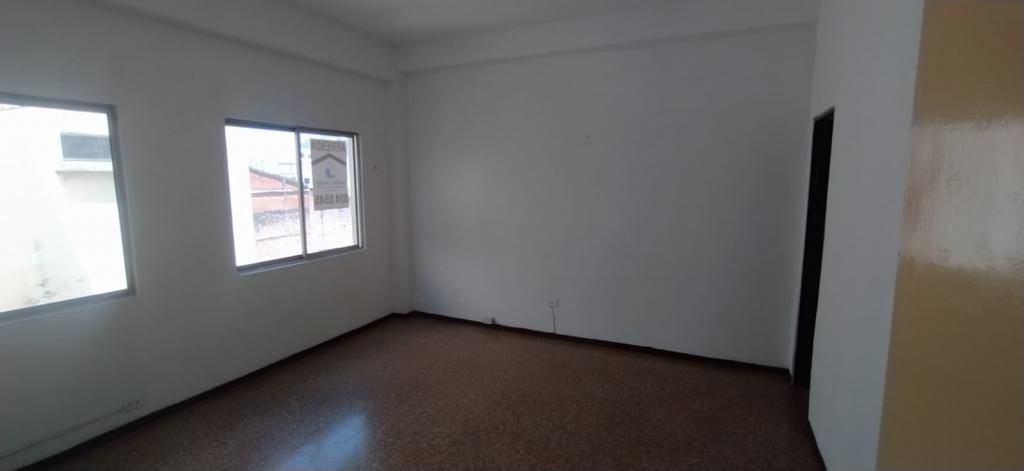 Oficina en arriendo Valle Del Cauca Cali San Pedro 25 m2 Habitaciones 0 Baños 0 Garajes 1 Precio $700000