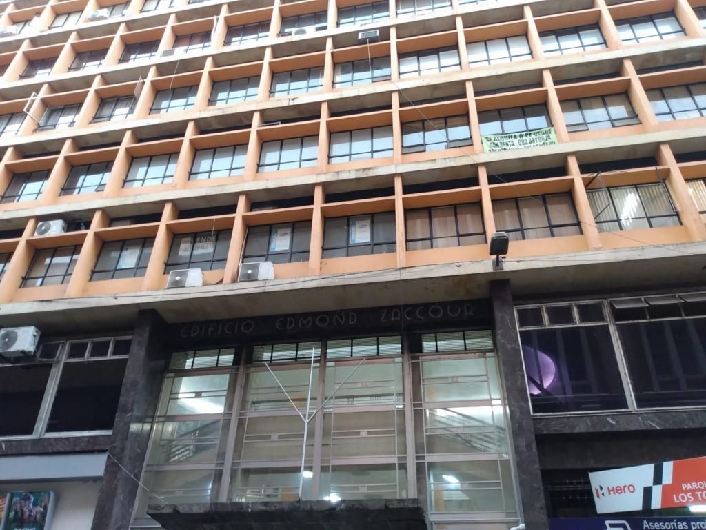 Oficina en arriendo Valle Del Cauca Cali San Pedro 74 m2 Habitaciones 0 Baños 0 Garajes 1 Precio $1300000