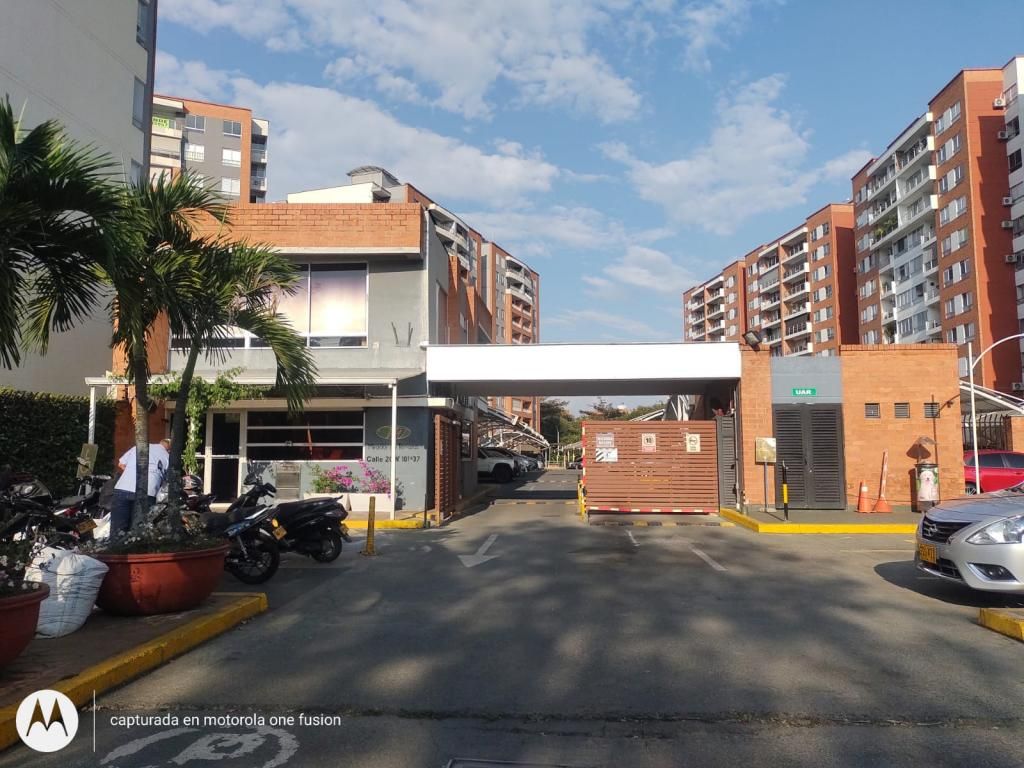 Apartamento en venta Valle Del Cauca Cali Urbanización Río Lili 74 m2 Habitaciones 2 Baños 2 Garajes 2 Precio $310000000