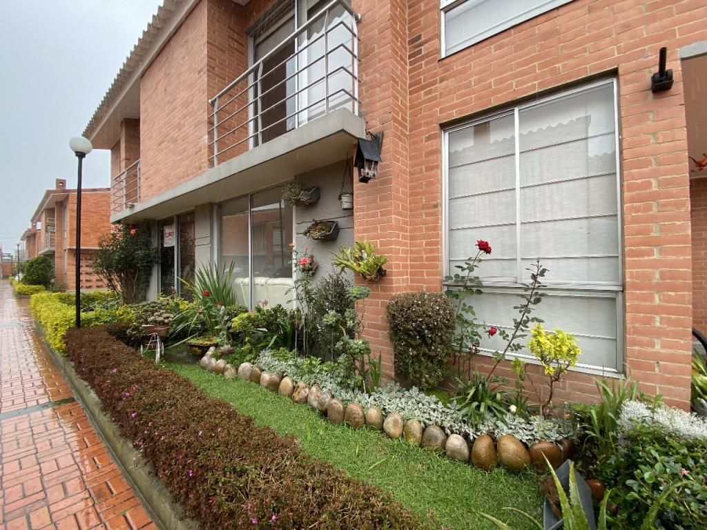 Casa en venta Cundinamarca Funza Popular 128 m2 Habitaciones 4 Baños 3 Garajes 2 Precio $650000000