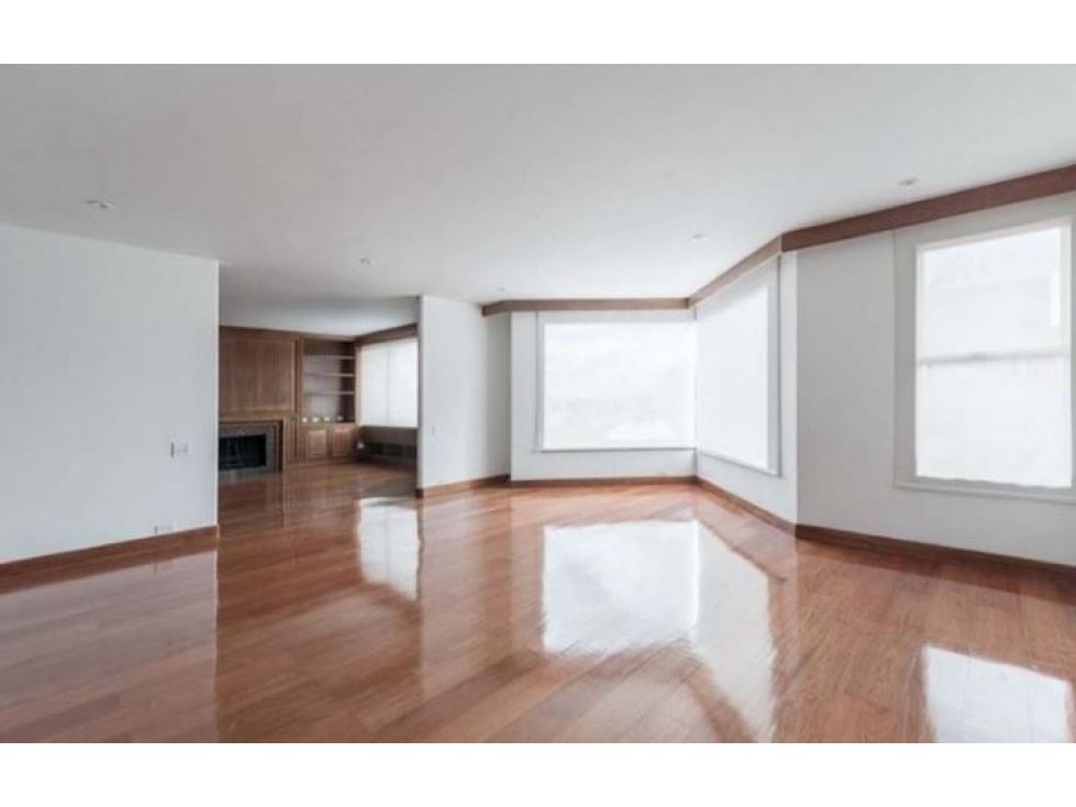 Apartamento en venta Cundinamarca Bogotá Los Rosales 375 m2 Habitaciones 4 Baños 5 Garajes 4 Precio $2950000000