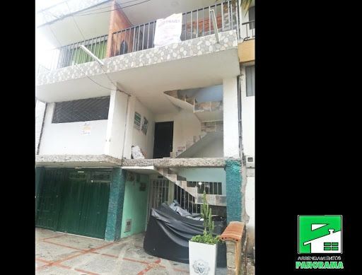 Local en arriendo Antioquia Itagüí Santa María No 2 140 m2 Habitaciones 0 Baños 2 Garajes 1 Precio $2300000