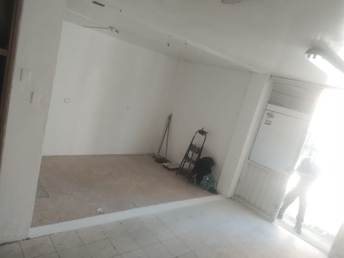 Local Comercial en arriendo Cundinamarca Bogotá Lago De Suba 40 m2 Habitaciones 0 Baños 0 Garajes 1 Precio $1100000