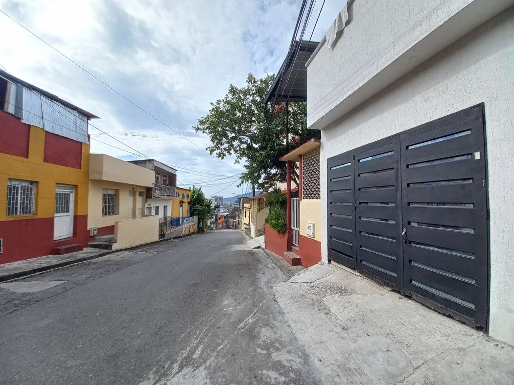 Casa en venta Tolima Ibagué Belen 295 m2 Habitaciones 8 Baños 6 Garajes 0 Precio $350000000