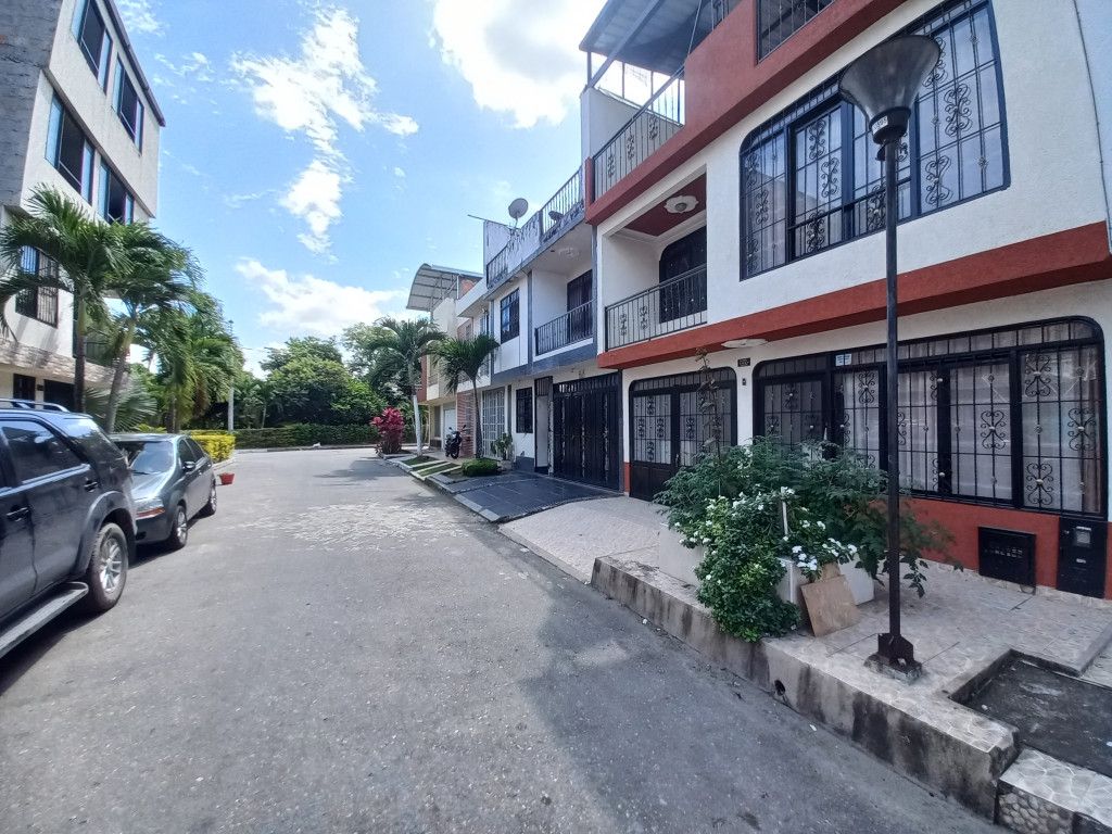Casa en venta Tolima Ibagué Ub Santa Ana 205 m2 Habitaciones 4 Baños 4 Garajes 1 Precio $420000000