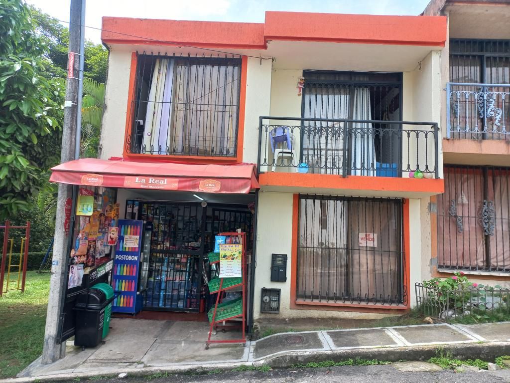 Casa en venta Tolima Ibagué Ub Los Laureles 125 m2 Habitaciones 3 Baños 3 Garajes 0 Precio $450000000