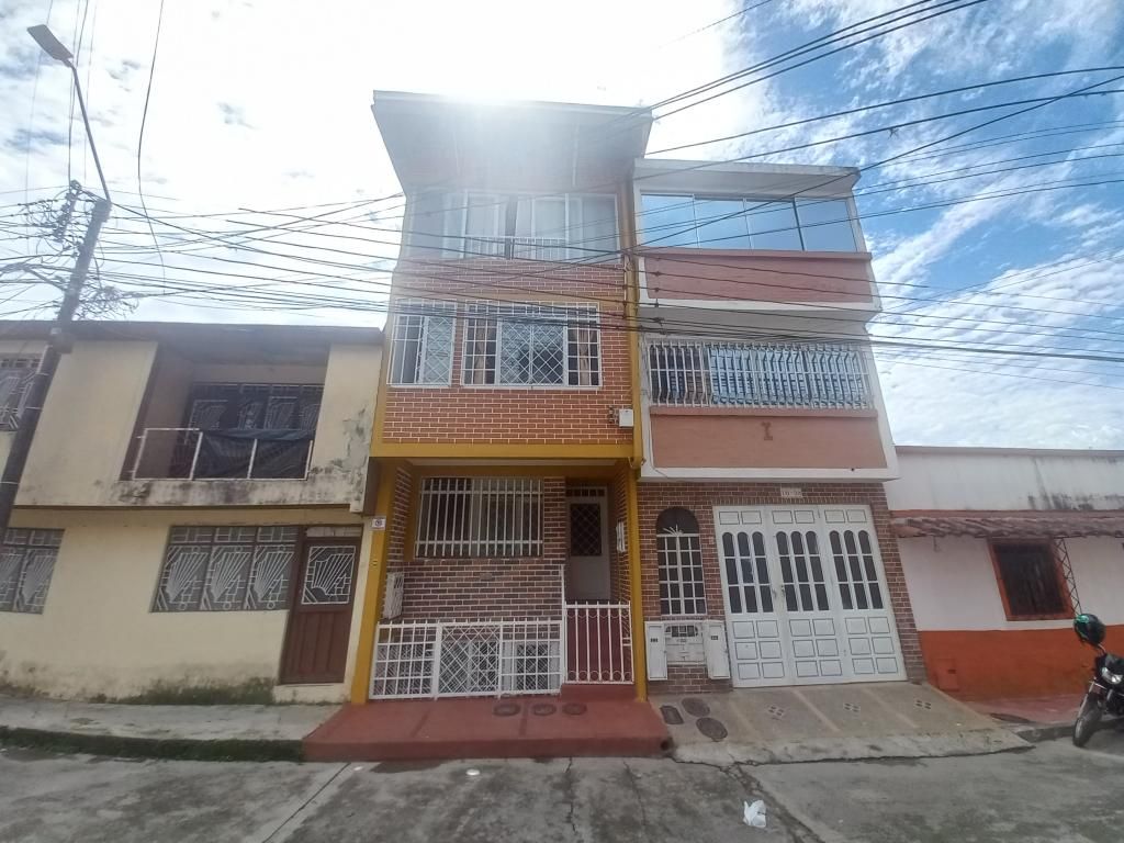 Apartamento en venta Tolima Ibagué Ancon 136 m2 Habitaciones 5 Baños 2 Garajes 0 Precio $280000000