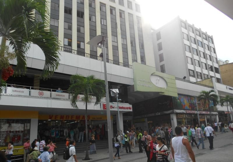 Oficina en venta Tolima Ibagué Centro 523 m2 Habitaciones 0 Baños 6 Garajes 4 Precio $1500000000