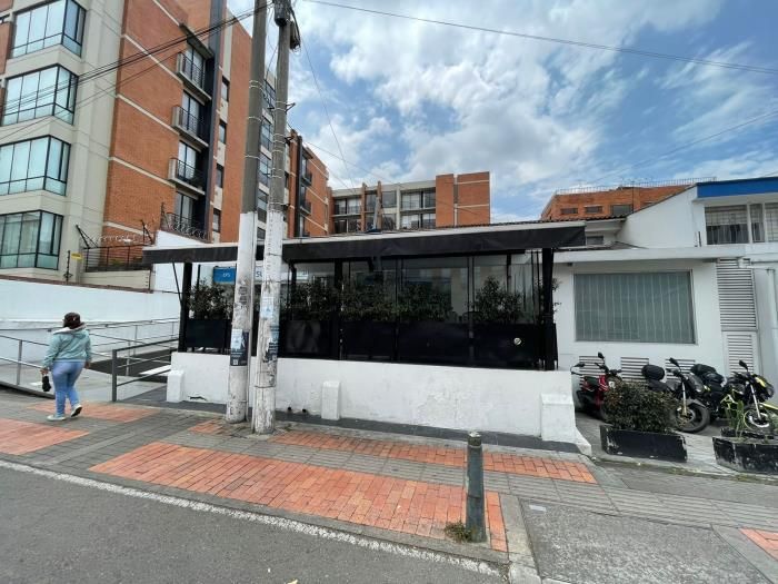 Casa en venta Cundinamarca Bogotá Santa Barbara Occidental 675 m2 Habitaciones 14 Baños 6 Garajes 0 Precio $6950000000