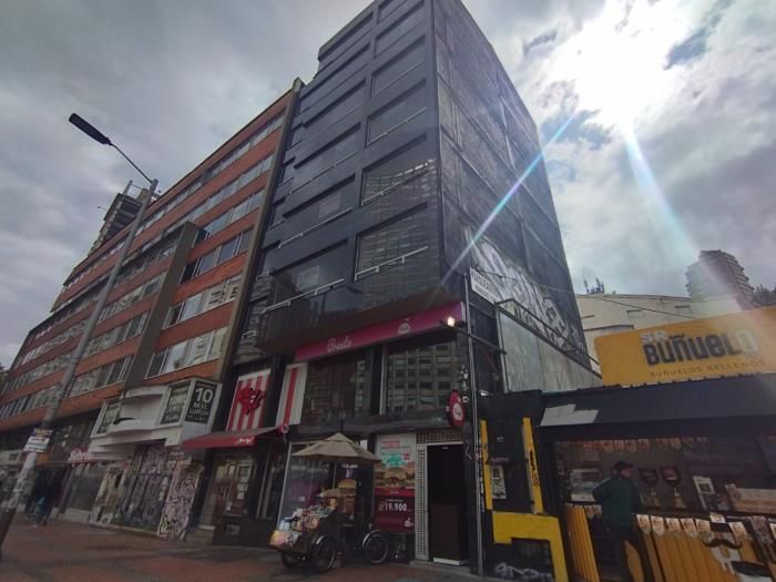 Oficina en arriendo Cundinamarca Bogotá San Diego 103 m2 Habitaciones 0 Baños 2 Garajes 0 Precio $3100000