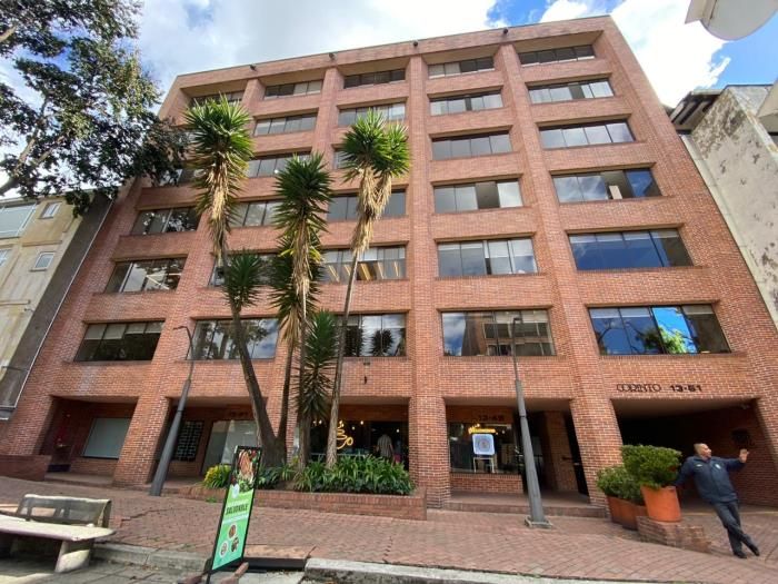 Oficina en venta Cundinamarca Bogotá La Porciuncula 92 m2 Habitaciones 0 Baños 2 Garajes 2 Precio $1500000000