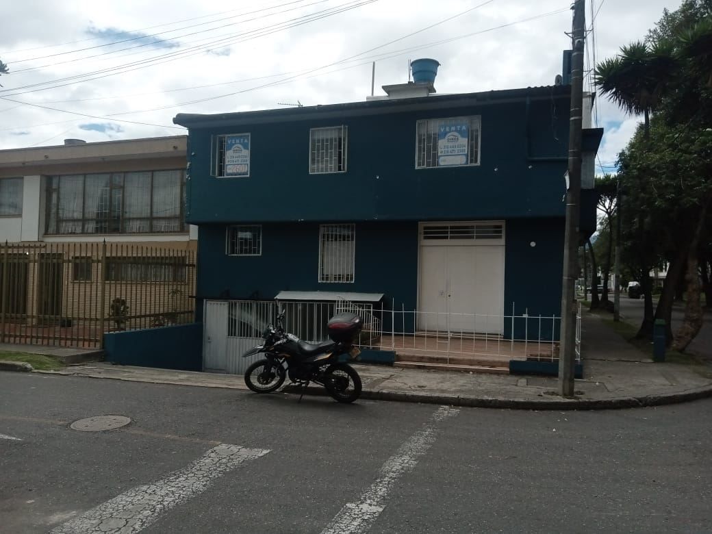 Apartamento en venta Cundinamarca Bogotá Normandía 154 m2 Habitaciones 4 Baños 4 Garajes 1 Precio $580000000