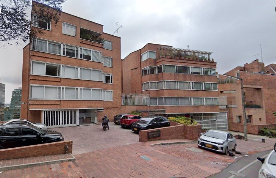 Apartamento en venta Cundinamarca Bogotá El Refugio 134 m2 Habitaciones 3 Baños 3 Garajes 2 Precio $850000000