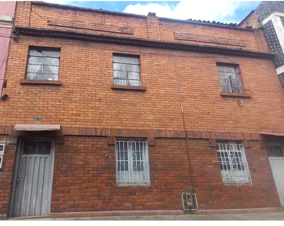 Casa en venta Cundinamarca Bogotá Eduardo Santos 129 m2 Habitaciones 3 Baños 1 Garajes 0 Precio $450000000
