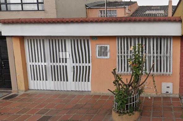 Casa en venta Cundinamarca Bogotá Aloha Sector Sur 162 m2 Habitaciones 6 Baños 2 Garajes 1 Precio $740000000