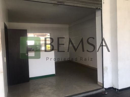 Local en arriendo Antioquia Medellín El Velodromo 40 m2 Habitaciones 0 Baños 1 Garajes 0 Precio $1800000