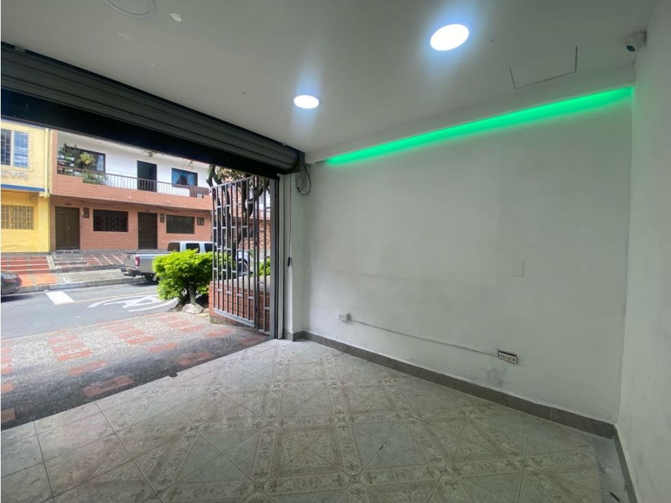 Local en arriendo Antioquia Itagüí Itagui 22 m2 Habitaciones 0 Baños 1 Garajes 1 Precio $1120000
