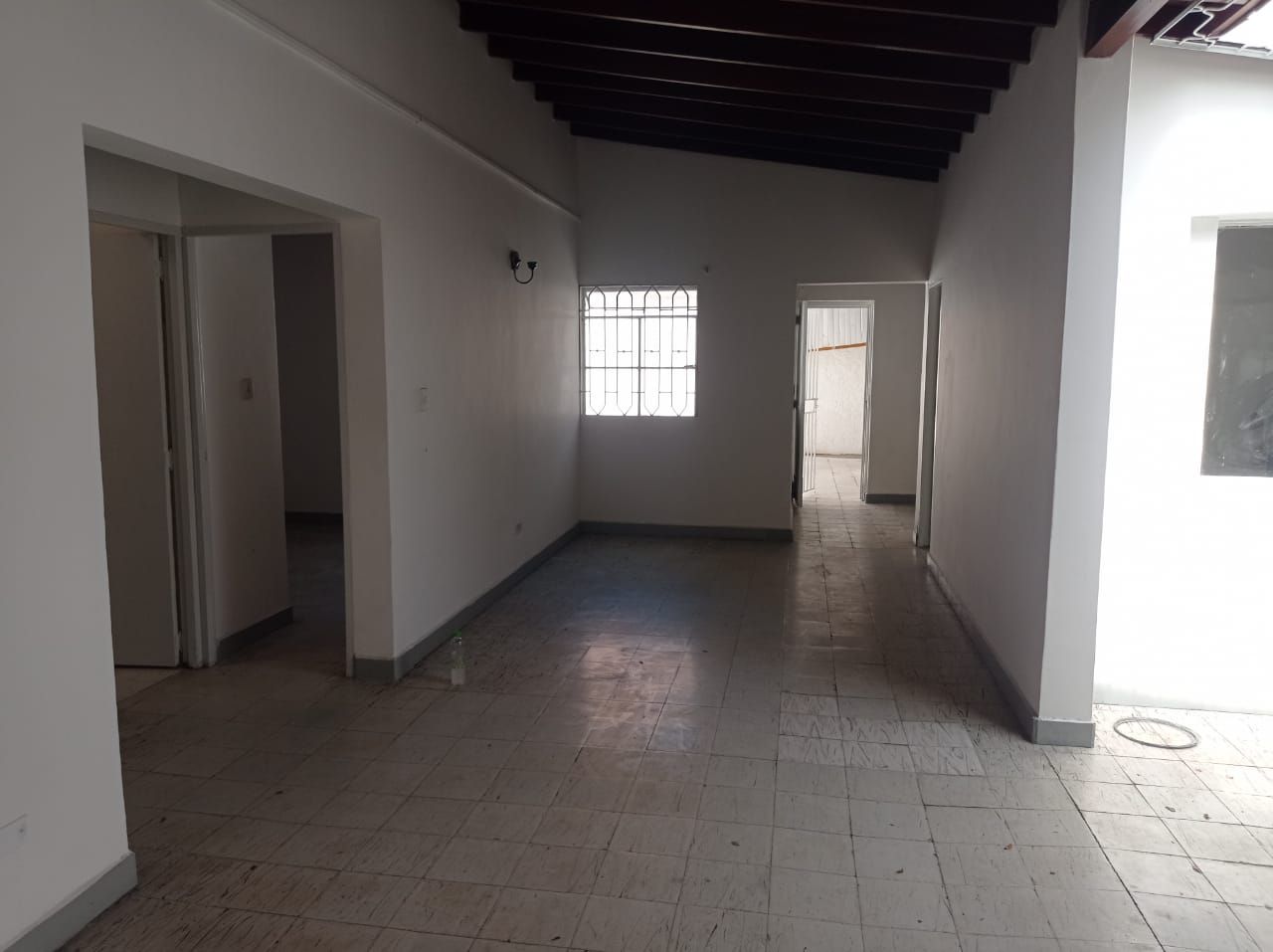 Casa en arriendo Antioquia Medellín Fatima 200 m2 Habitaciones 7 Baños 2 Garajes 1 Precio $7000000