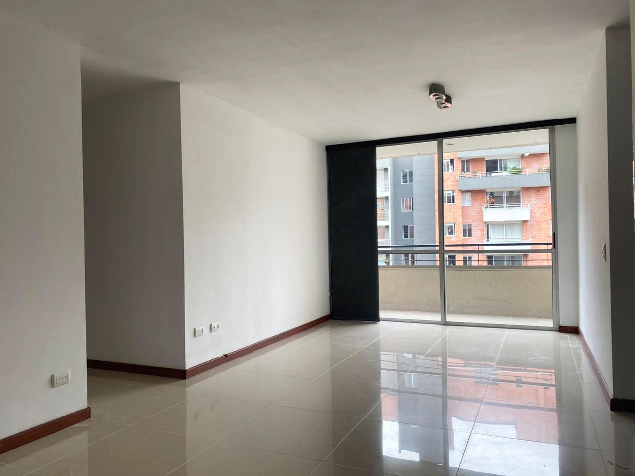 Apartamento en arriendo Antioquia Medellín Los Mangos 80 m2 Habitaciones 3 Baños 2 Garajes 2 Precio $3150000