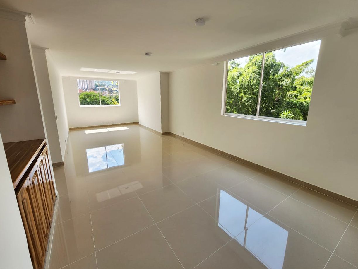 Apartamento en venta Antioquia Envigado El Chocho 290 m2 Habitaciones 4 Baños 6 Garajes 2 Precio $2010000000