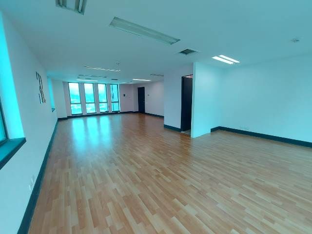 Oficina en arriendo Antioquia Medellín El Poblado 70 m2 Habitaciones 0 Baños 0 Garajes 2 Precio $5850000