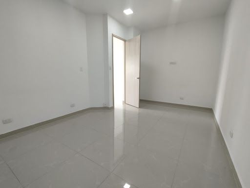 Oficina en arriendo Risaralda Pereira Pinares De San Martin 200 m2 Habitaciones 0 Baños 1 Garajes 0 Precio $5000000