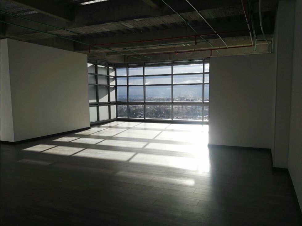 Oficina en arriendo Cundinamarca Bogotá Barrancas 268 m2 Habitaciones 0 Baños 1 Garajes 5 Precio $16172000