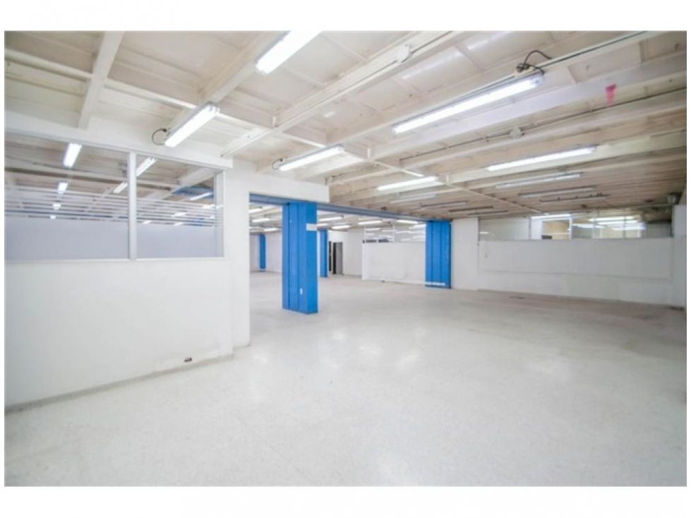 Local en arriendo Cundinamarca Bogotá Granjas De Techo 920 m2 Habitaciones 0 Baños 5 Garajes 5 Precio $35000000