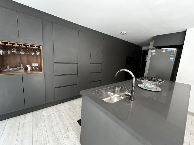 Casa en arriendo Antioquia Medellín San Lucas 200 m2 Habitaciones 4 Baños 4 Garajes 5 Precio $8000000