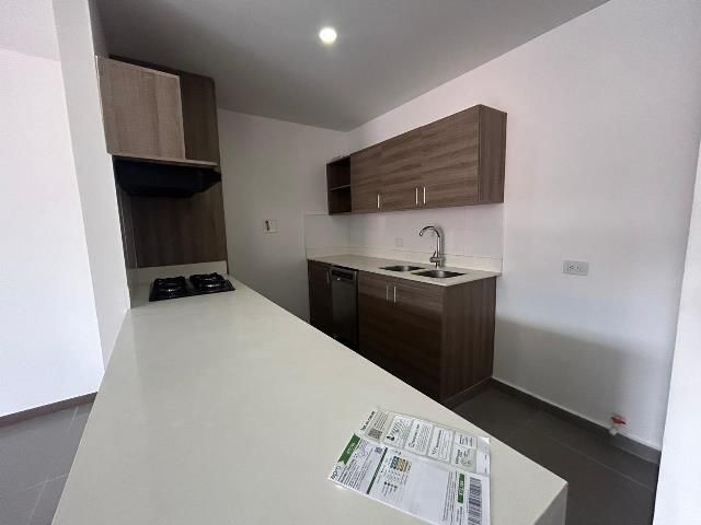 Apartamento en arriendo Antioquia Envigado El Embrujo 60 m2 Habitaciones 1 Baños 2 Garajes 2 Precio $3200000