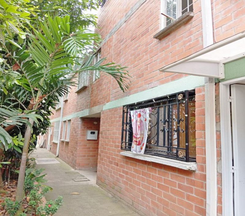 Casa en venta Santander Bucaramanga Ub Paseo La Feria 42 m2 Habitaciones 4 Baños 3 Garajes 0 Precio $175000000