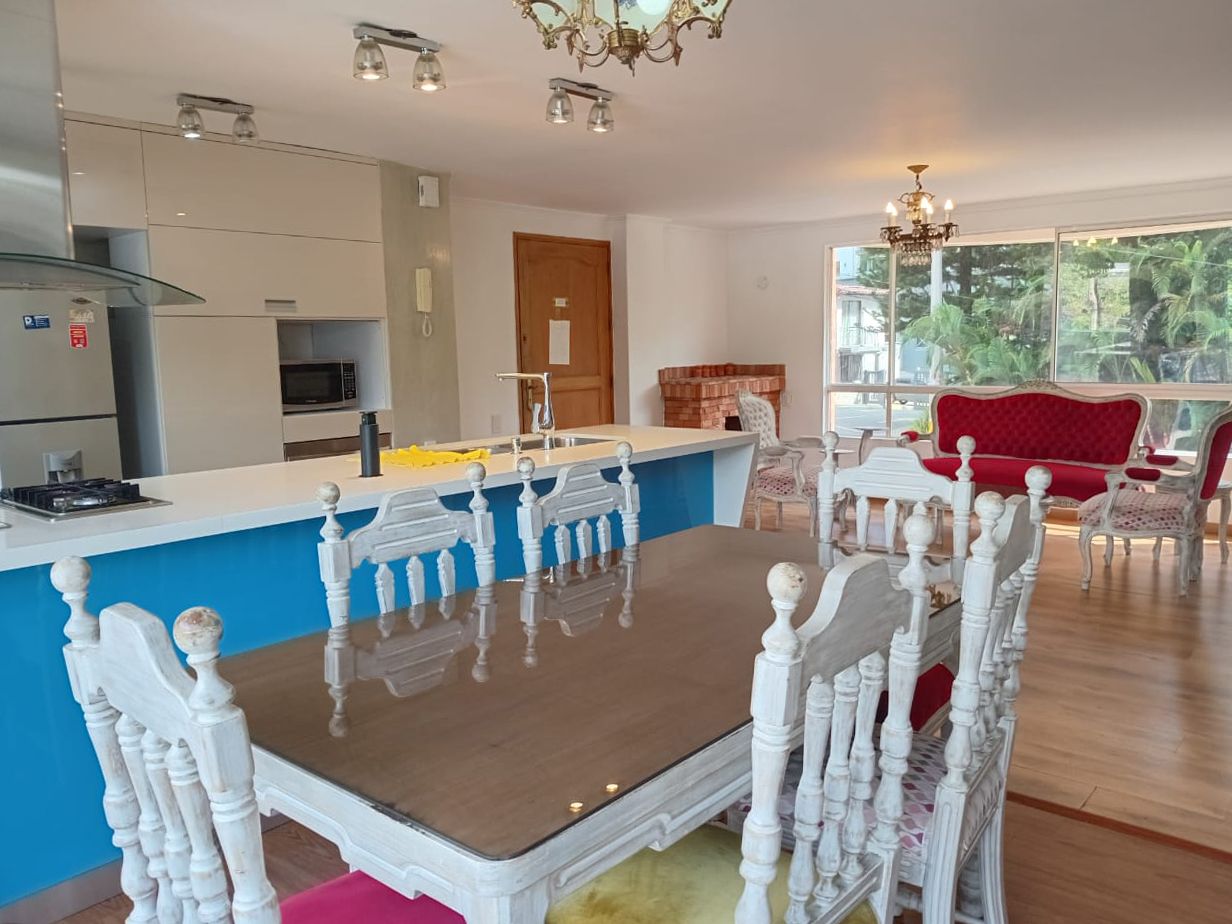 Apartamento en arriendo Antioquia Medellín El Tesoro 100 m2 Habitaciones 3 Baños 2 Garajes 2 Precio $3400000