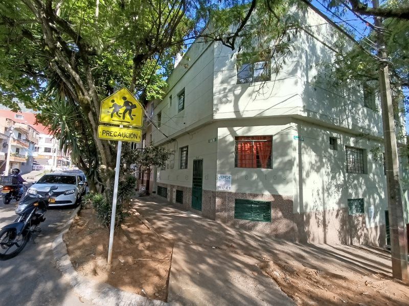 Edificio en venta Antioquia Medellín Aranjuez 345 m2 Habitaciones 7 Baños 8 Garajes 0 Precio $880000000