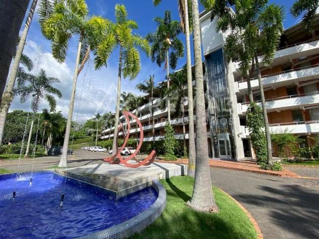 Apartamento en venta Risaralda Pereira Pereira 67 m2 Habitaciones 1 Baños 0 Garajes 1 Precio $415000000