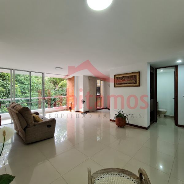 Apartamento en venta Antioquia Envigado El Chinguí 131 m2 Habitaciones 4 Baños 3 Garajes 4 Precio $840000000