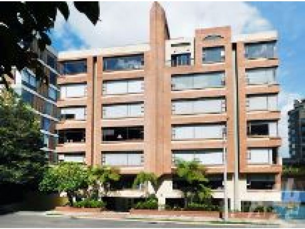 Apartamento en arriendo Cundinamarca Bogotá El Nogal 280 m2 Habitaciones 4 Baños 5 Garajes 2 Precio $18610000