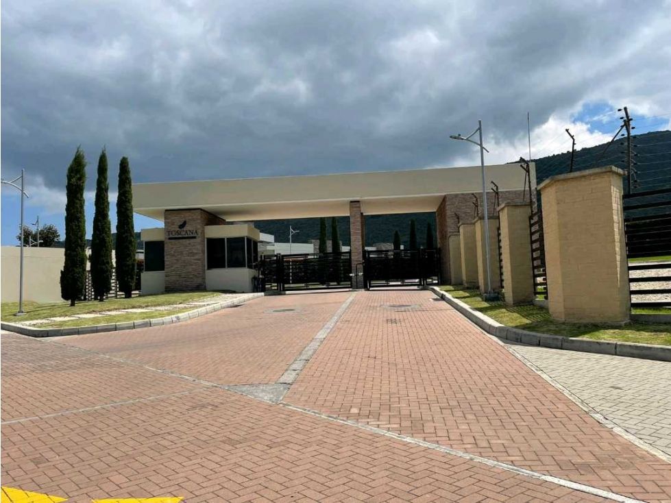 Casa Campestre en arriendo o venta Cundinamarca Sopó Sopó 319 m2 Habitaciones 4 Baños 5 Garajes 7 Precio venta $2290000000 Precio arriendo $10650000